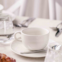 Cups, Mugs & Saucers